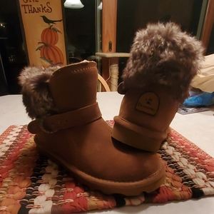Bear claw boots
